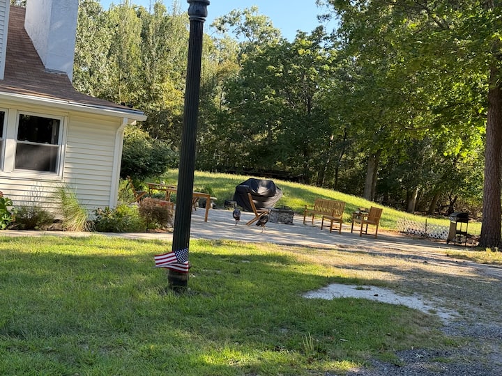 Farm House at Swan Lake Resort