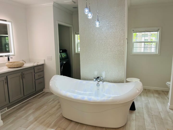 New Harmony House at Swan Lake Resort
