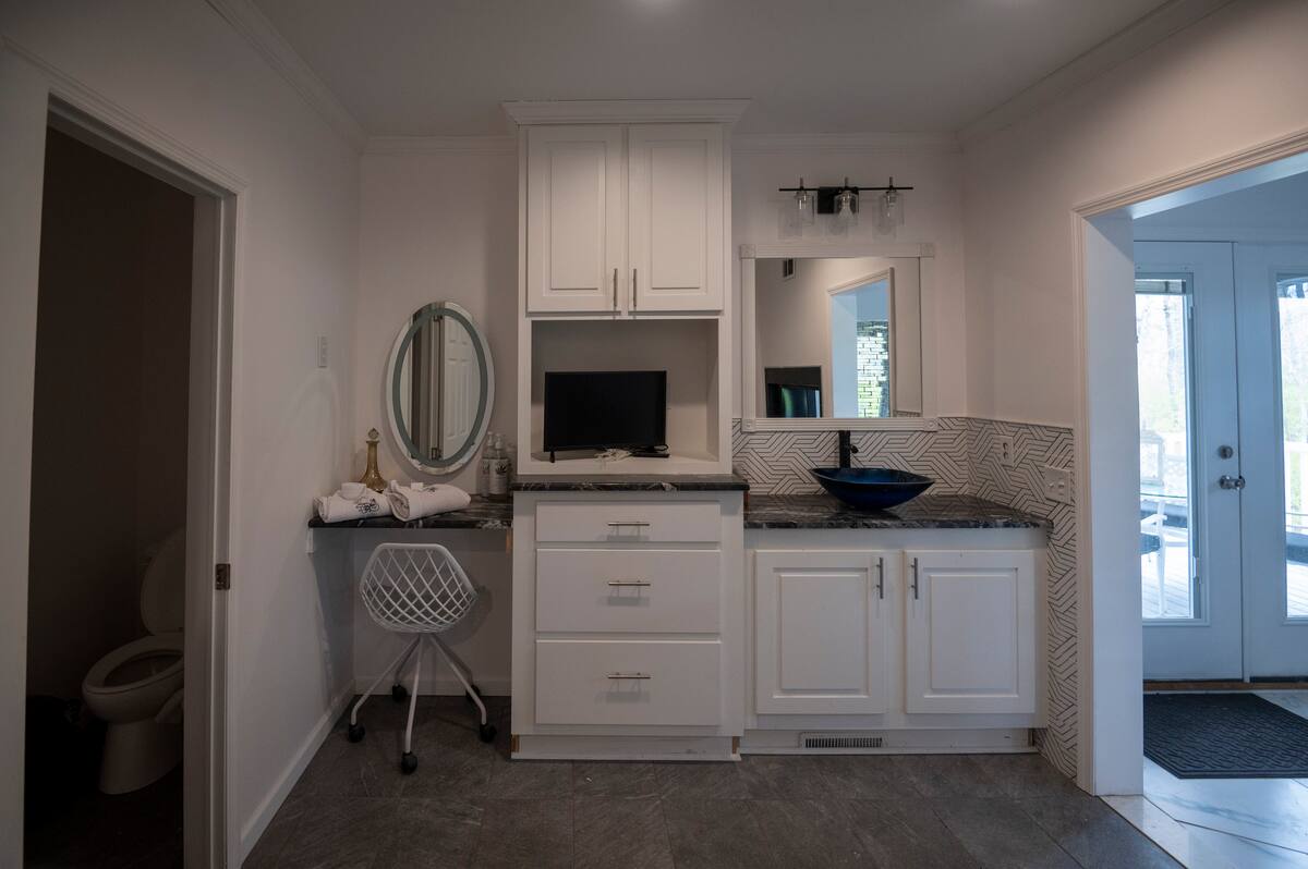 Athena House photo 25